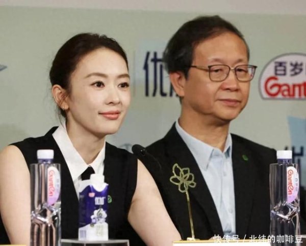 股票配资公司官网 看了40岁童谣和46岁章子怡近照，才发现俩人的面相变了
